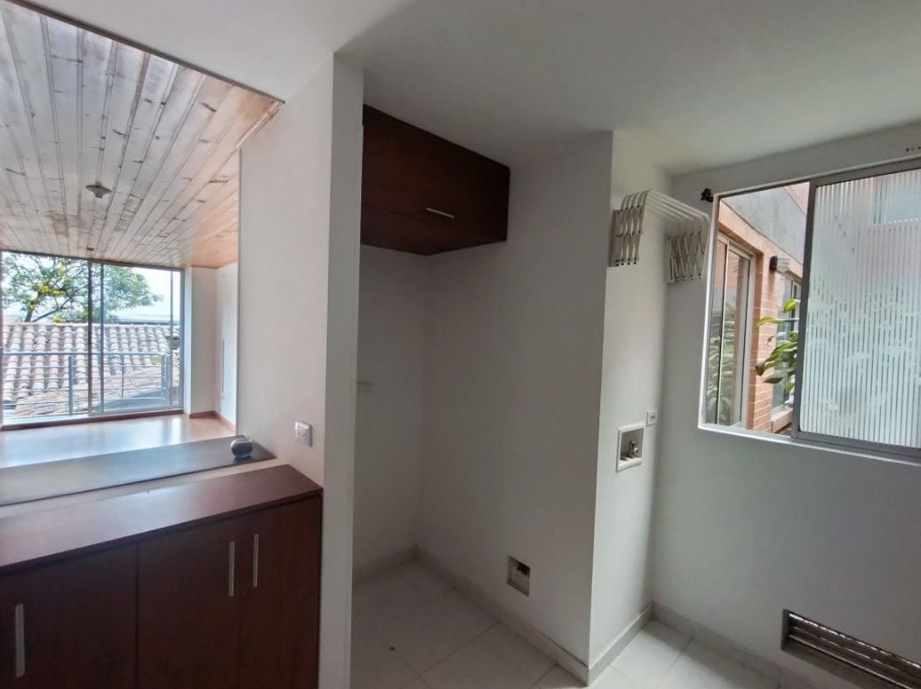 Apartamento de 3 alcobas en venta en Britalia, Bogotá, 69 m² · foto 5 de 20