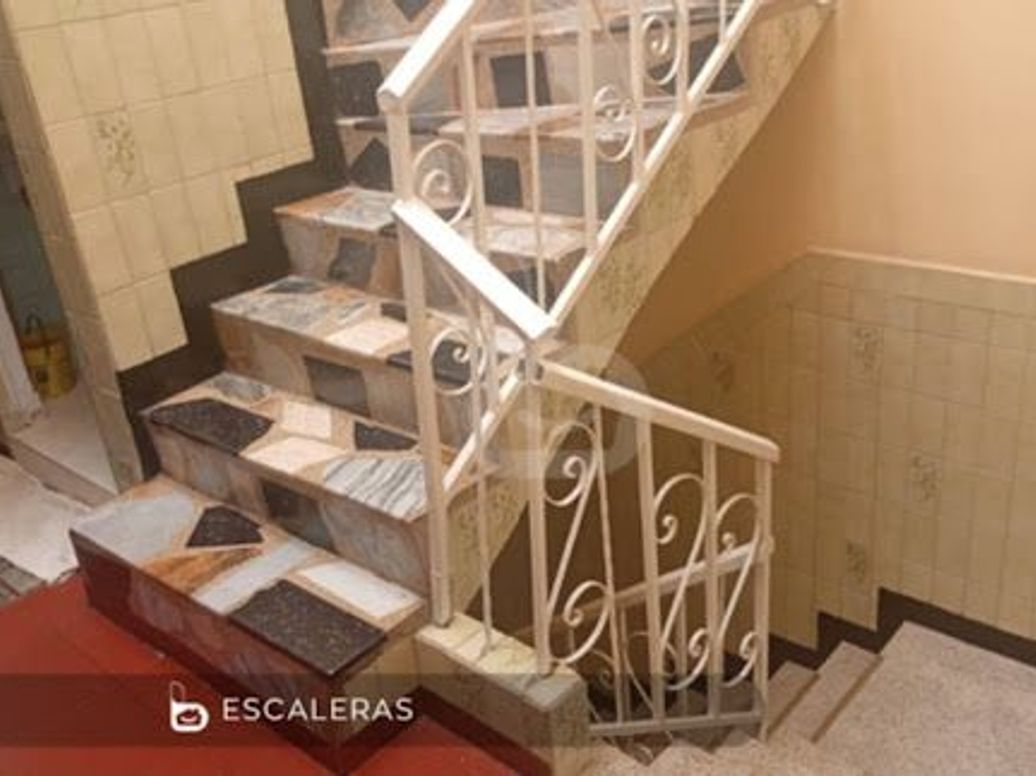 Casa de 5 alcobas en venta en Santa Rita, Bogotá, 140 m² · foto 3 de 11