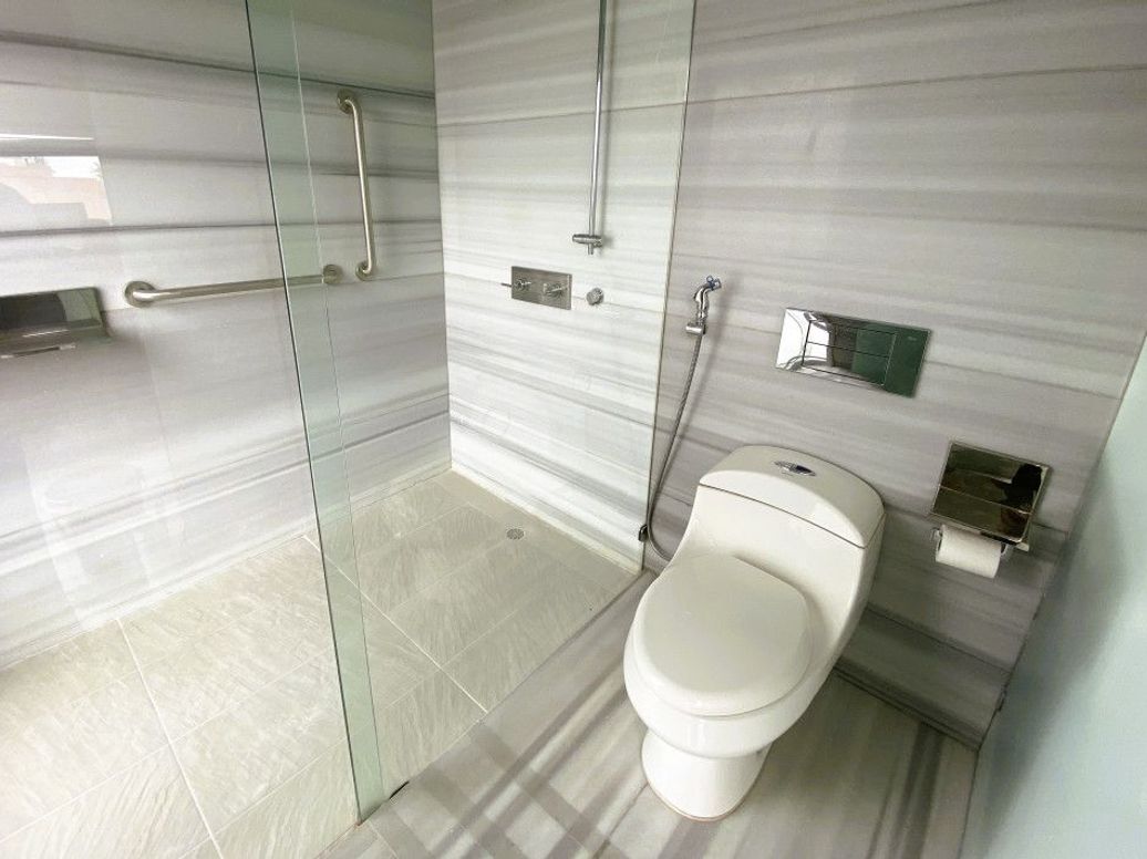 Apartamento de 3 alcobas en venta en Chico, Bogotá, 300 m² · foto 15 de 20