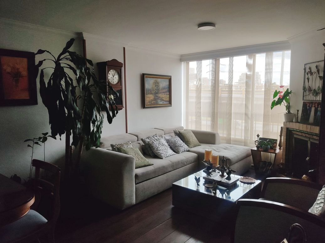 Apartamento de 3 alcobas en venta en Chico Norte Et. Iii, Bogotá, 105 m² · foto 2 de 20