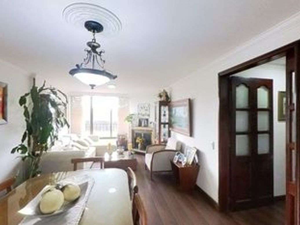 Apartamento de 3 alcobas en venta en Chico Norte Et. Iii, Bogotá, 105 m² · foto 4 de 20