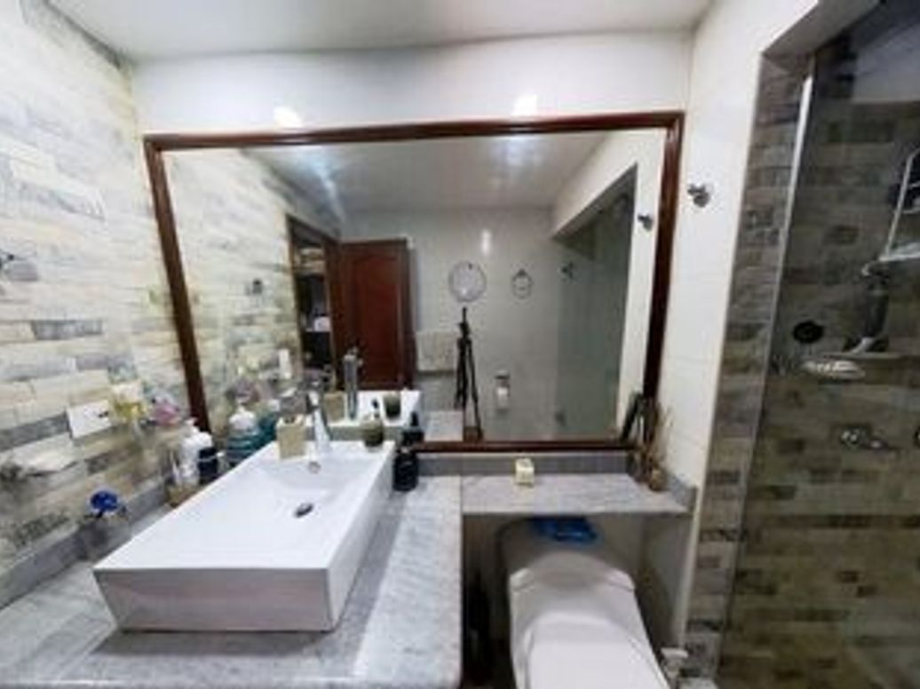 Apartamento de 3 alcobas en venta en Chico Norte Et. Iii, Bogotá, 105 m² · foto 16 de 20
