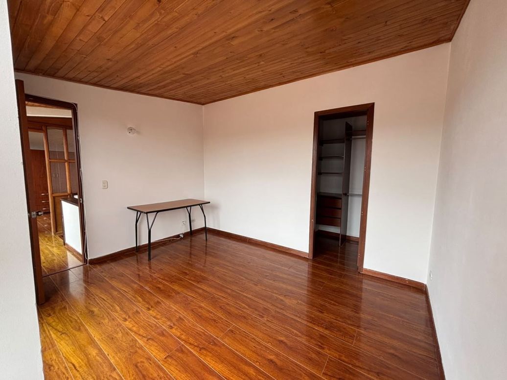Apartamento de 4 alcobas en venta en San Antonio Nor - Occidental, Bogotá, 99 m² · foto 15 de 20