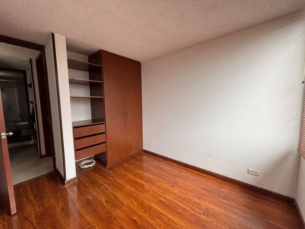 Apartamento de 4 alcobas en venta en San Antonio Nor - Occidental, Bogotá, 99 m² · foto 17 de 20