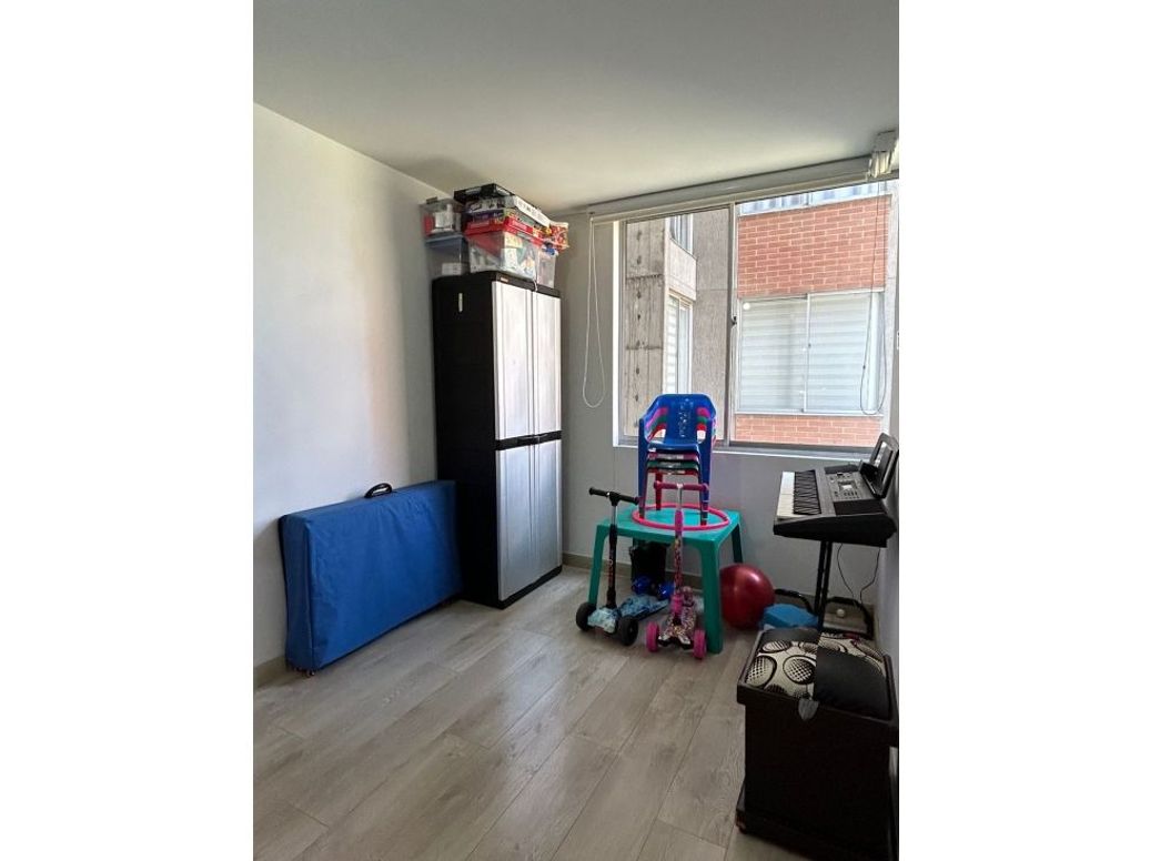 Apartamento de 3 alcobas en venta en Castilla La Nueva, Bogotá, 87 m² · foto 6 de 15