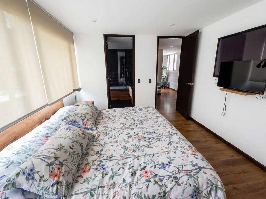 Apartamento de 2 alcobas en venta en Chico Norte Et. Ii, Bogotá, 135 m² · foto 9 de 18