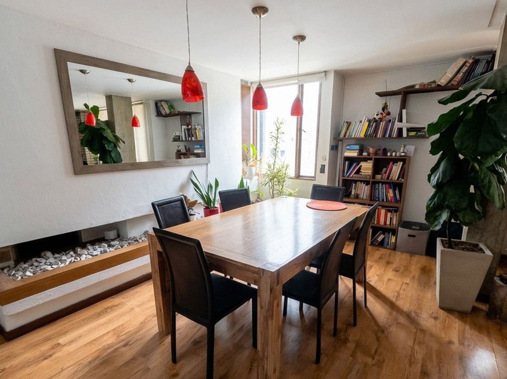 Apartamento de 2 alcobas en venta en Chico Norte Et. Ii, Bogotá, 135 m² · foto 5 de 18