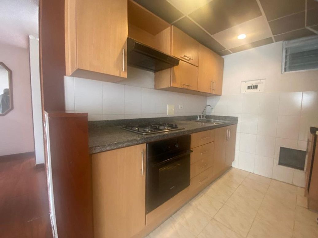 Apartamento de 2 alcobas en venta en Britalia, Bogotá, 63 m² · foto 14 de 19