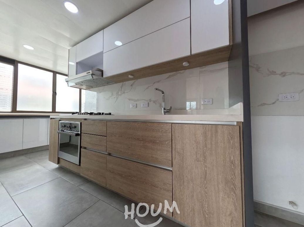 Apartamento de 2 alcobas en arriendo en Santa Barbara Occidental, Bogotá, 93 m² · foto 4 de 18