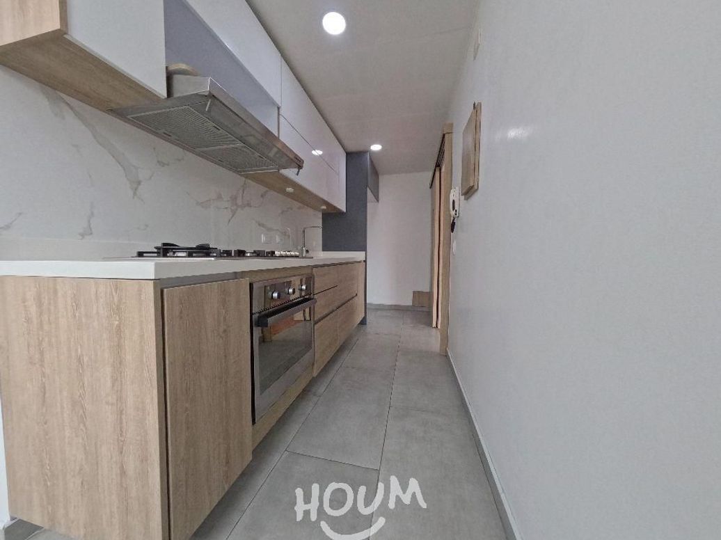 Apartamento de 2 alcobas en arriendo en Santa Barbara Occidental, Bogotá, 93 m² · foto 7 de 18