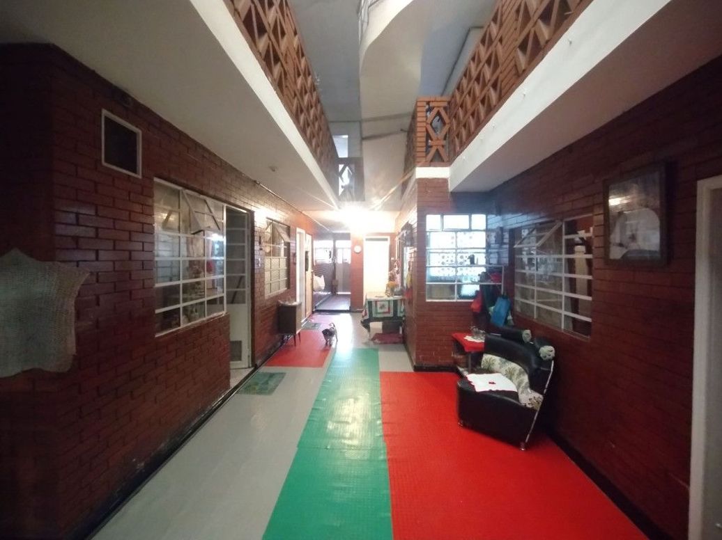 Casa de 10 alcobas en venta en La Pradera, Bogotá, 611 m² · foto 10 de 20