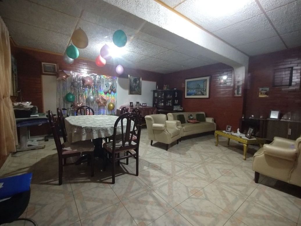 Casa de 10 alcobas en venta en La Pradera, Bogotá, 611 m² · foto 6 de 20