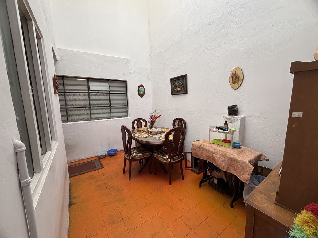 Casa de 6 alcobas en venta en La Patria, Bogotá, 230 m² · foto 10 de 20