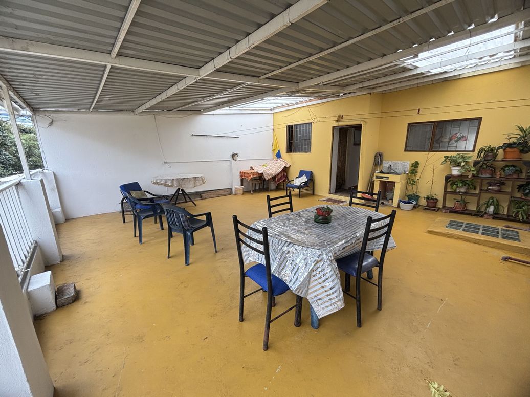 Casa de 6 alcobas en venta en La Patria, Bogotá, 230 m² · foto 18 de 20