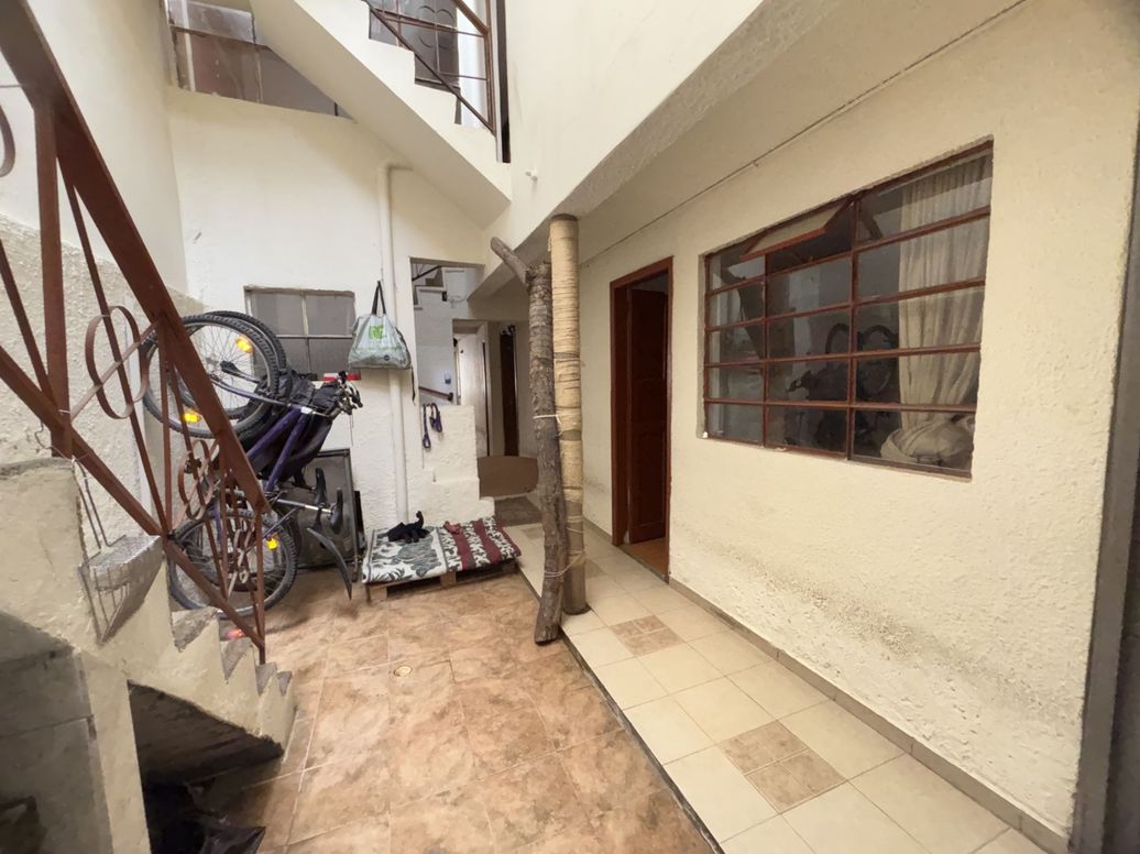 Casa de 6 alcobas en venta en La Patria, Bogotá, 230 m² · foto 4 de 20
