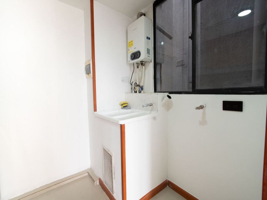 Apartamento de 3 alcobas en venta en El Vergel Occidental, Bogotá, 54 m² · foto 5 de 19