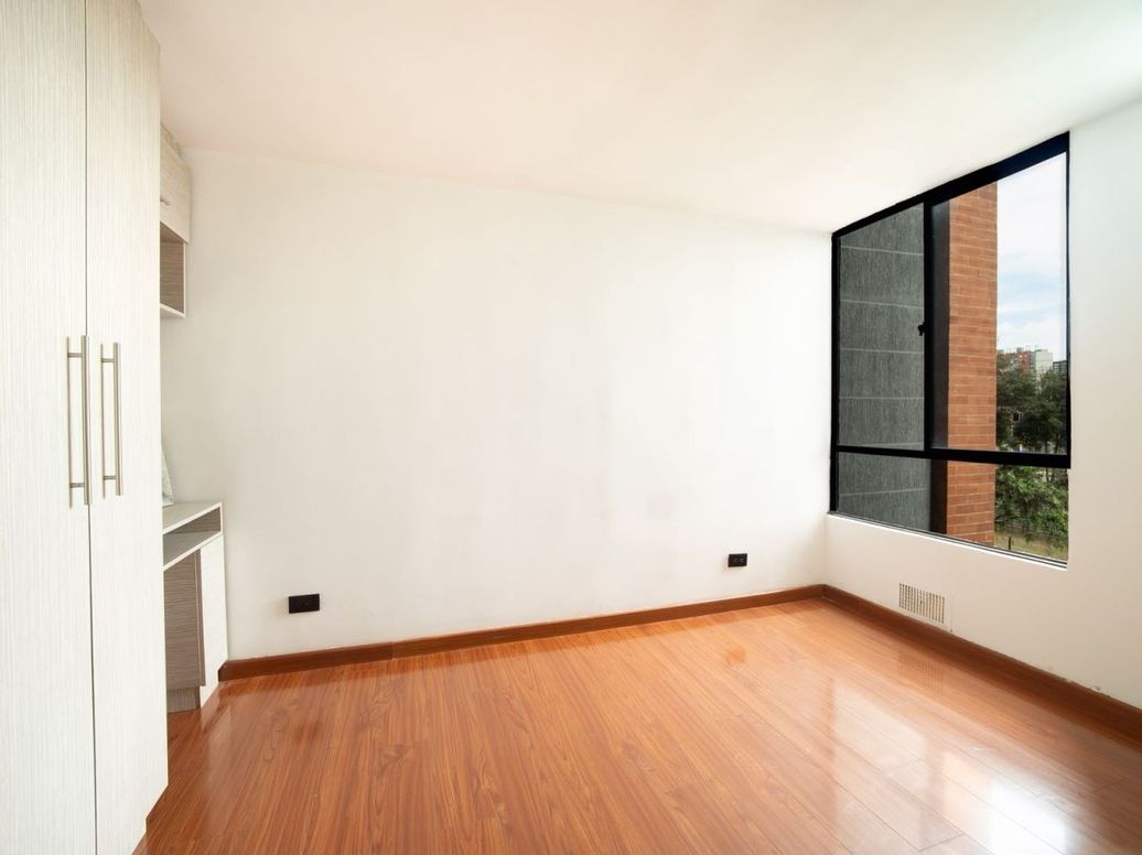 Apartamento de 3 alcobas en venta en El Vergel Occidental, Bogotá, 54 m² · foto 17 de 19