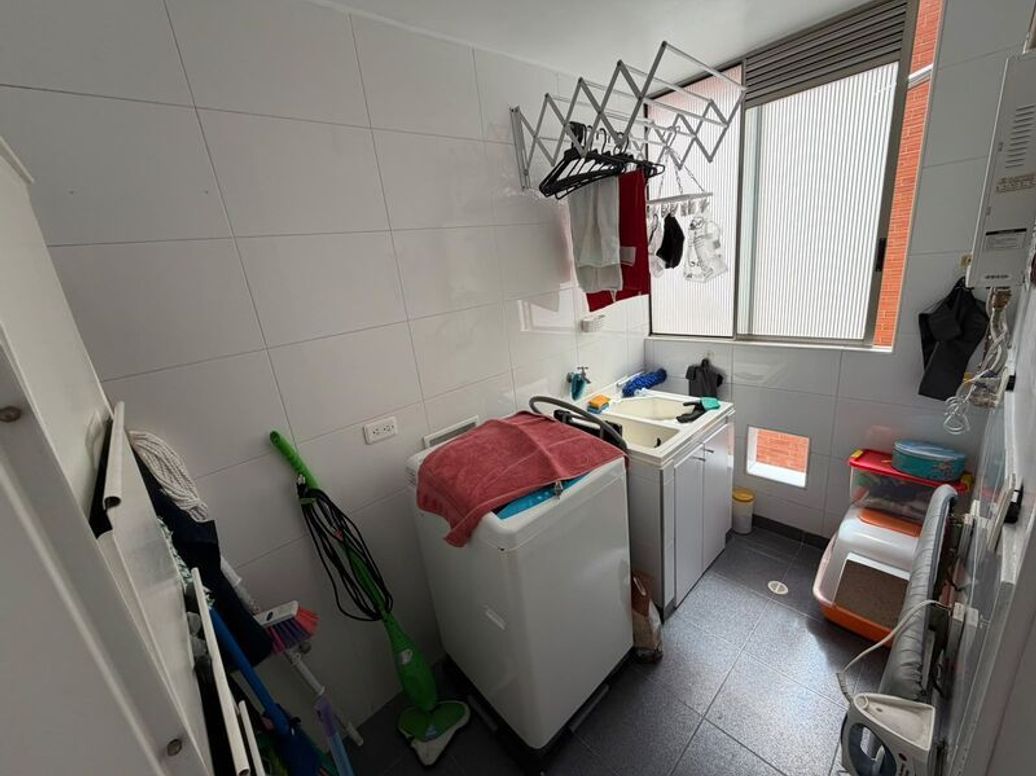 Apartamento de 3 alcobas en venta en El Moral, Bogotá, 102 m² · foto 11 de 20