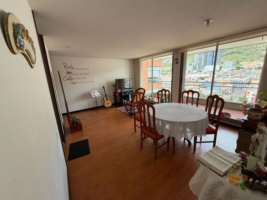 Apartamento de 3 alcobas en venta en El Moral, Bogotá, 102 m² · foto 13 de 20