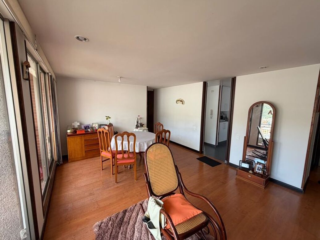 Apartamento de 3 alcobas en venta en El Moral, Bogotá, 102 m² · foto 10 de 20