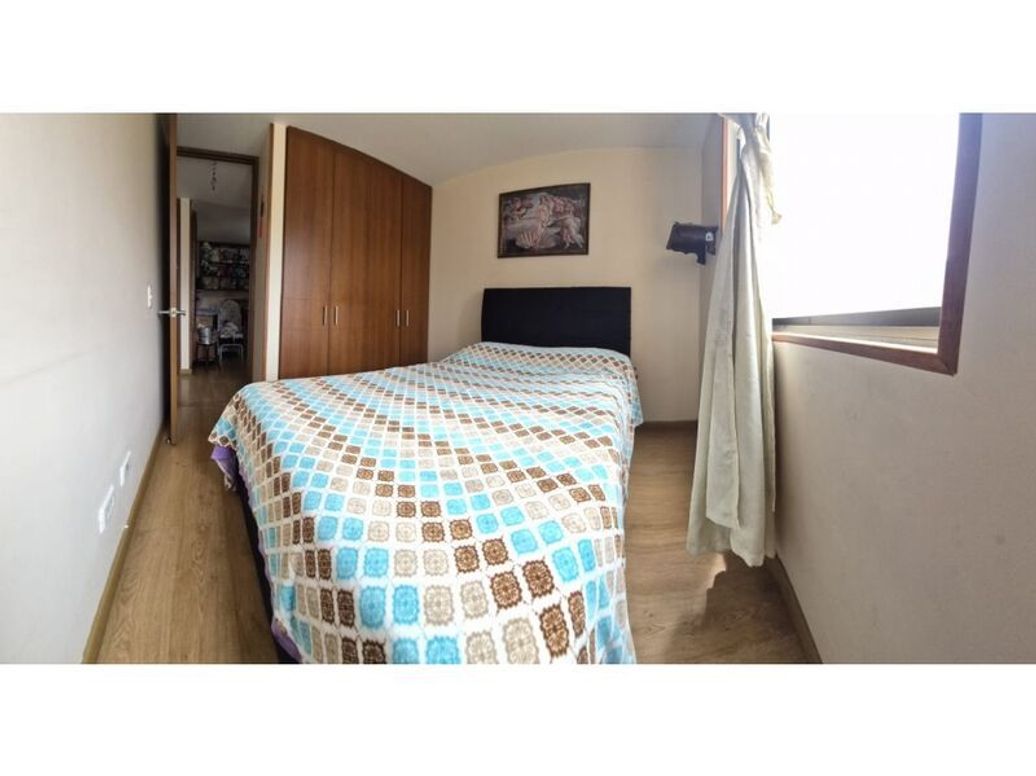 Apartamento de 3 alcobas en venta en La Felicidad, Bogotá, 76 m² · foto 8 de 16