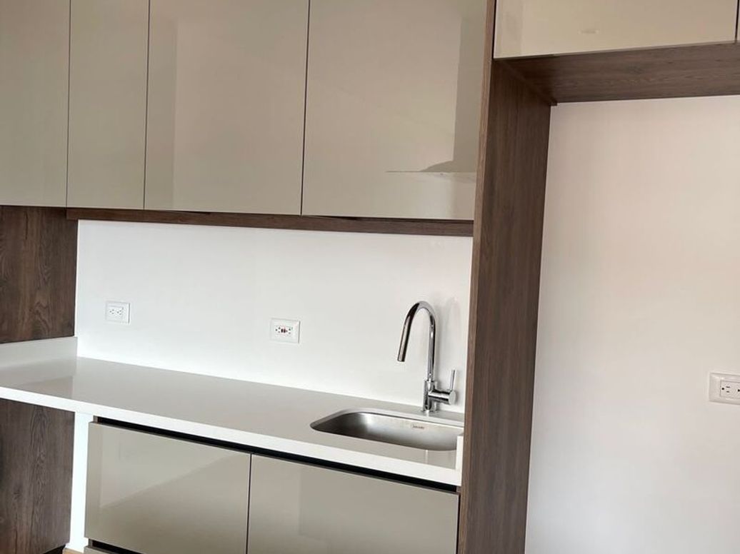 Apartamento de 2 alcobas en venta en Molinos Norte, Bogotá, 50 m² · foto 6 de 15