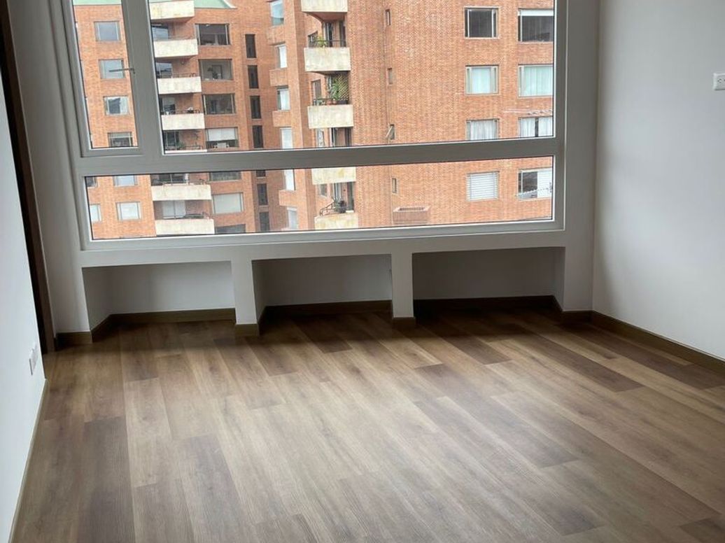 Apartamento de 2 alcobas en venta en Molinos Norte, Bogotá, 50 m² · foto 2 de 15