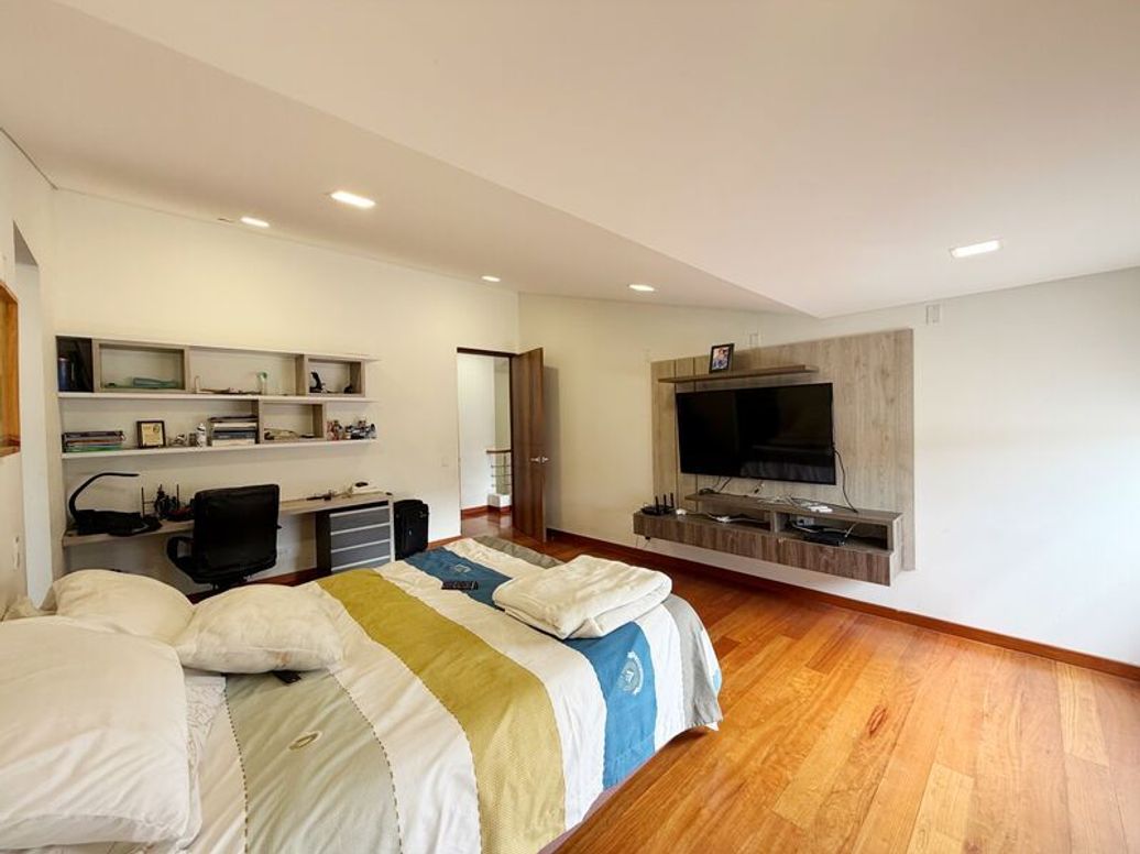 Casa de 3 alcobas en venta en Estrella Del Norte, Bogotá, 450 m² · foto 15 de 19