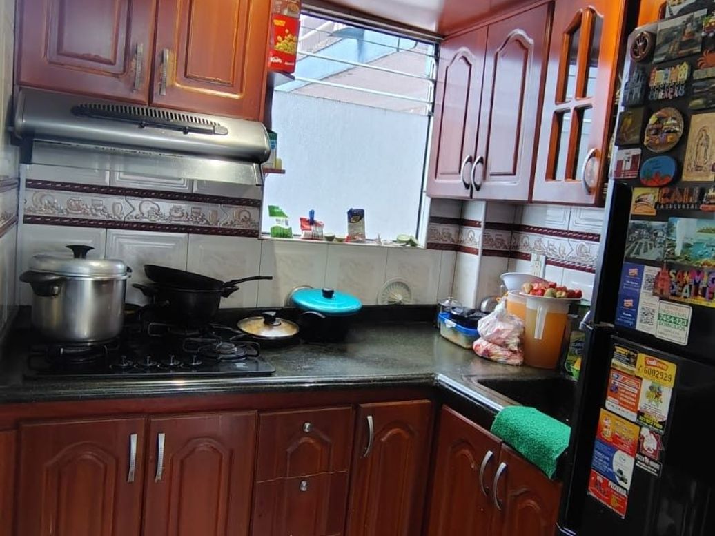 Apartamento de 3 alcobas en venta en El Rincon Del Castillo, Bogotá, 58 m² · foto 13 de 18