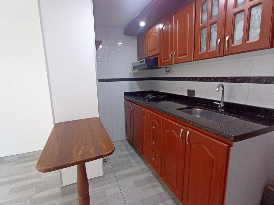 Casa de 3 alcobas en venta en Campo Alegre, Bogotá, 50 m² · foto 7 de 19