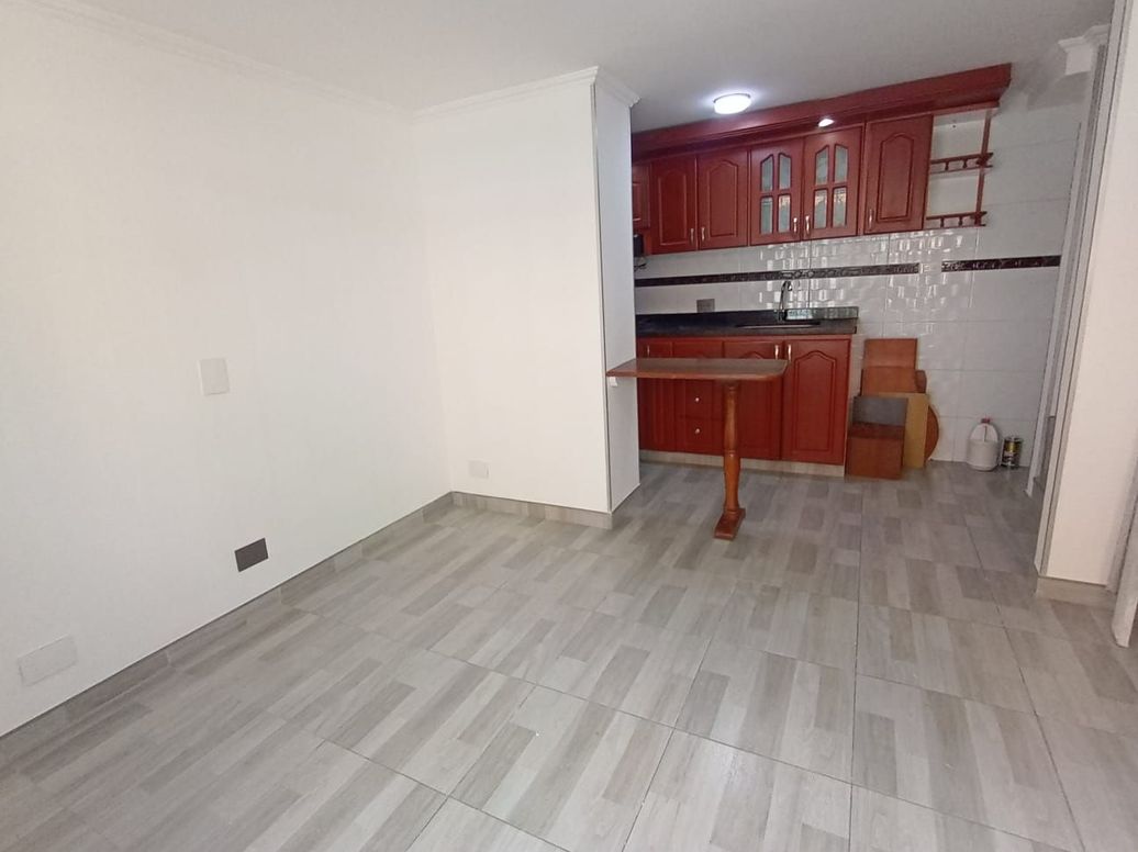 Casa de 3 alcobas en venta en Campo Alegre, Bogotá, 50 m² · foto 5 de 19
