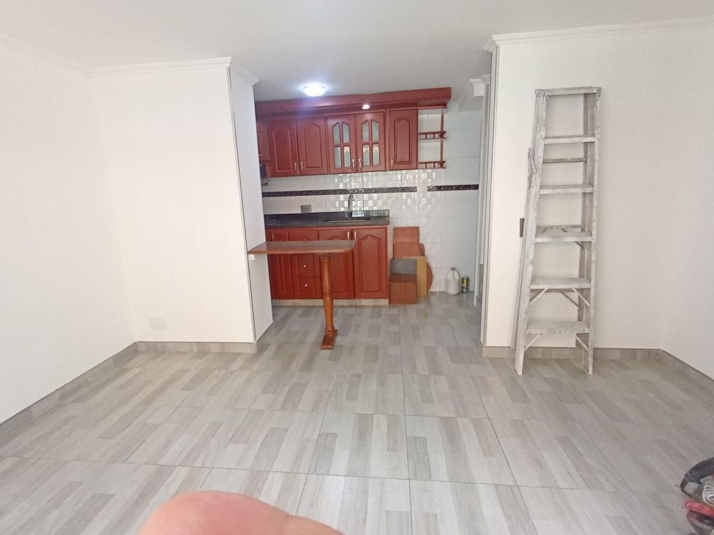 Casa de 3 alcobas en venta en Campo Alegre, Bogotá, 50 m² · foto 4 de 19
