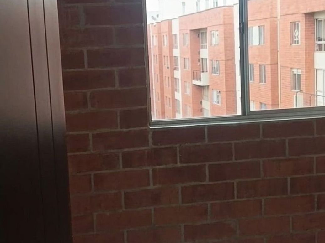 Apartamento de 3 alcobas en venta en Tierrabuena Reservado 1 Y 2, Bogotá, 42 m² · foto 4 de 4
