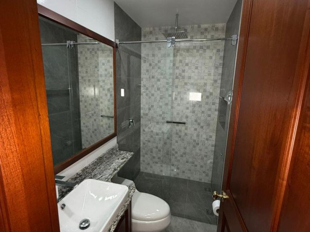 Apartamento de 4 alcobas en venta en Santa Bibiana, Bogotá, 243 m² · foto 7 de 20