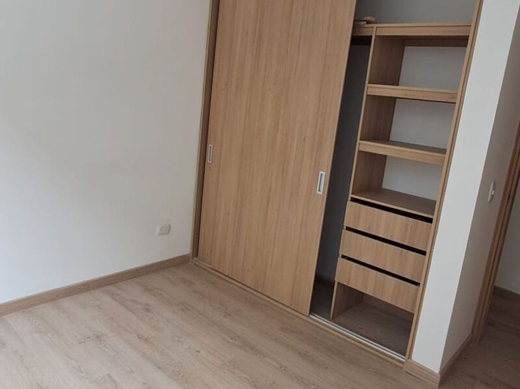 Apartamento de 2 alcobas en venta en Lisboa, Bogotá, 80 m² · foto 8 de 13