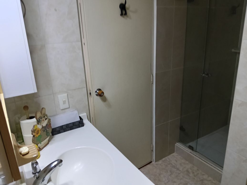 Apartamento de 3 alcobas en venta en Mazurén, Bogotá, 84 m² · foto 8 de 16