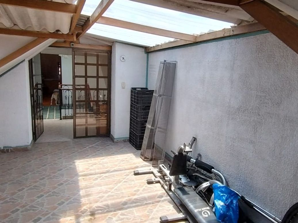 Casa de 5 alcobas en venta en Milenta, Bogotá, 250 m² · foto 10 de 20
