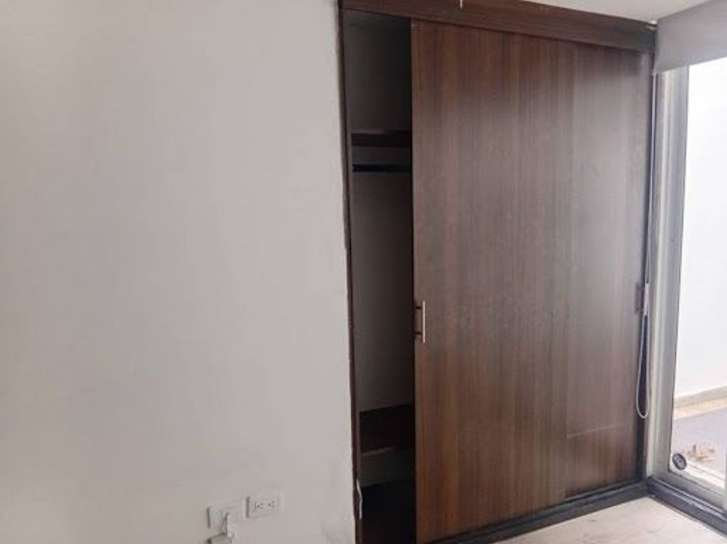 Apartamento de 1 alcoba en venta en Galerías, Bogotá, 27 m² · foto 5 de 6