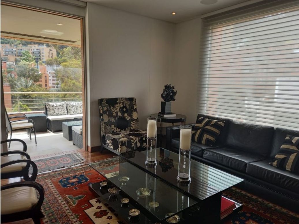 Apartamento de 3 alcobas en venta en Rosales Bajo, Bogotá, 342 m² · foto 11 de 20