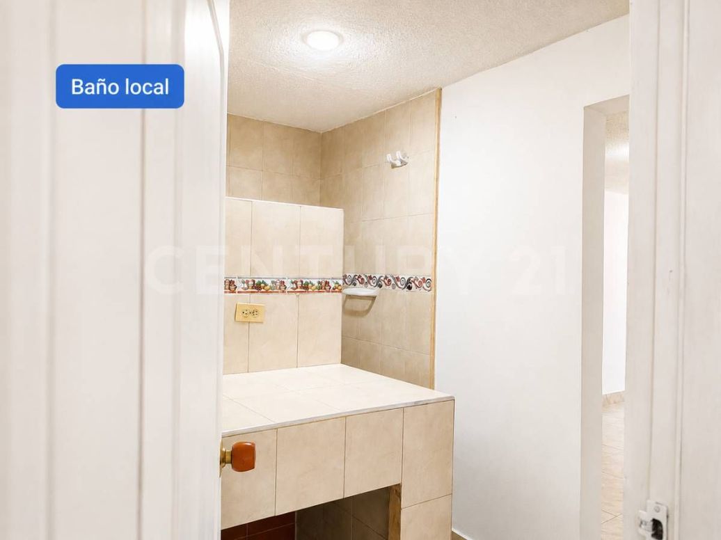 Casa de 5 alcobas en venta en Álamos Norte, Bogotá, 262 m² · foto 5 de 20