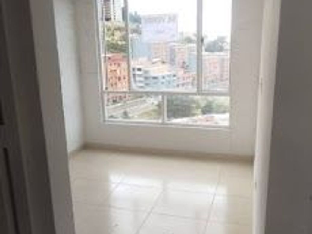 Apartamento de 2 alcobas en venta en Las Lomas, Bogotá, 31 m² · foto 10 de 20