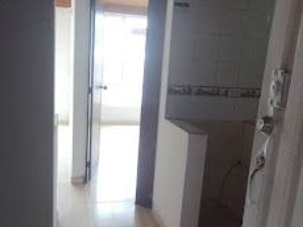 Apartamento de 2 alcobas en venta en Las Lomas, Bogotá, 31 m² · foto 8 de 20