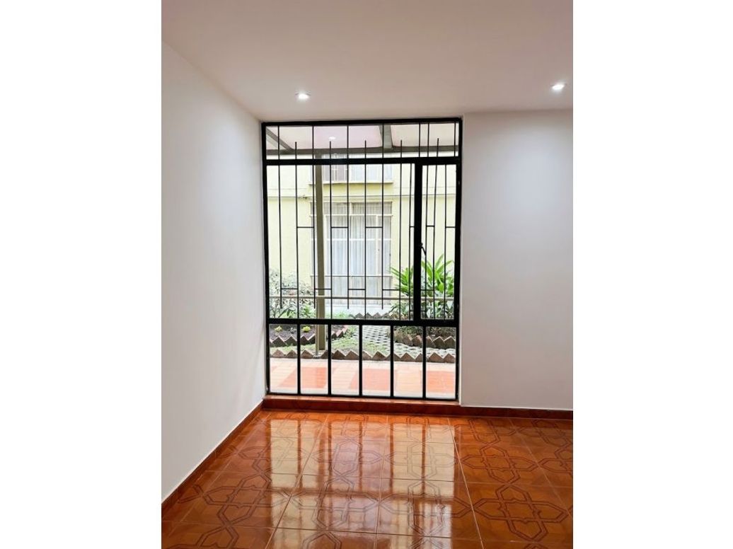 Apartamento de 3 alcobas en venta en Hospital San Carlos, Bogotá, 53 m² · foto 10 de 14