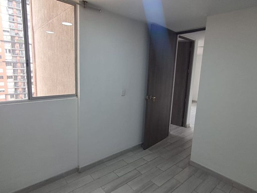 Apartamento de 2 alcobas en venta en El Vergel Occidental, Bogotá, 39 m² · foto 3 de 14