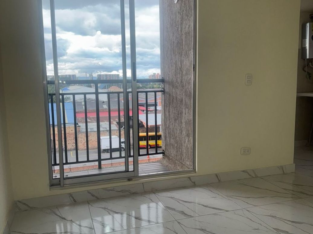 Apartamento de 2 alcobas en arriendo en El Tintal, Bogotá, 40 m² · foto 4 de 8
