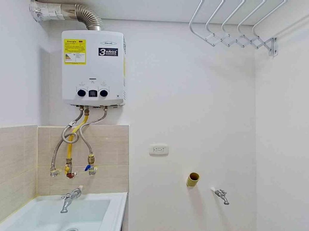 Apartamento de 2 alcobas en venta en Hayuelos, Bogotá, 41 m² · foto 9 de 10