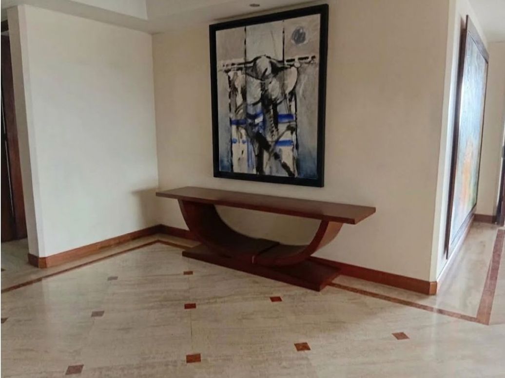 Apartamento de 4 alcobas en venta en Chapinero Alto, Bogotá, 400 m² · foto 17 de 20