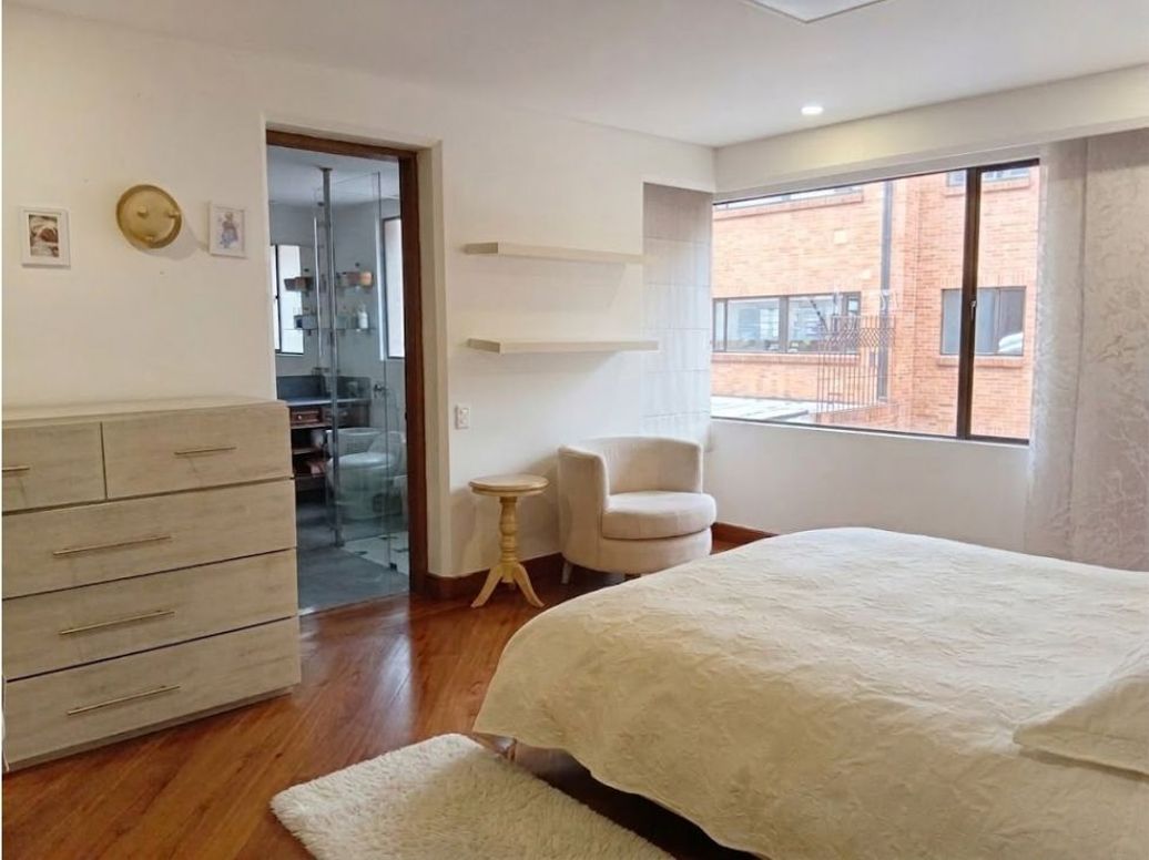 Apartamento de 4 alcobas en venta en Chapinero Alto, Bogotá, 400 m² · foto 13 de 20