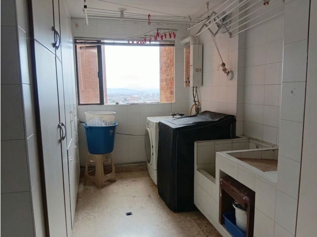 Apartamento de 4 alcobas en venta en Chapinero Alto, Bogotá, 400 m² · foto 18 de 20