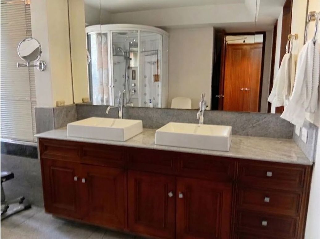 Apartamento de 4 alcobas en venta en Chapinero Alto, Bogotá, 400 m² · foto 6 de 20